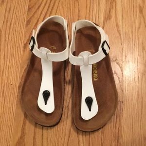 Size 37 White thong Birkenstocks